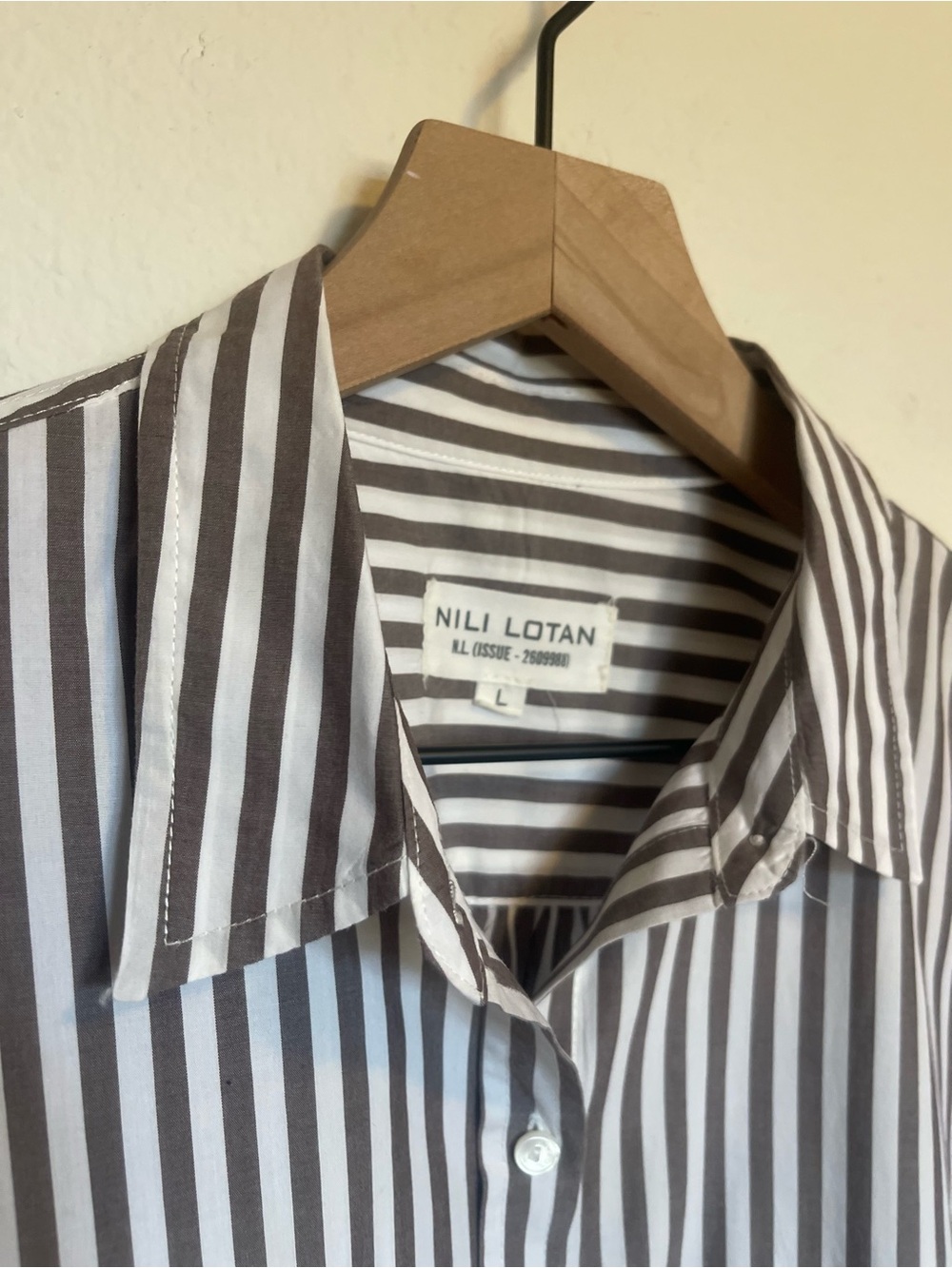 Nili Lotan Lonnie Striped Button Down Shirt - Size Large - Picture 4 of 5